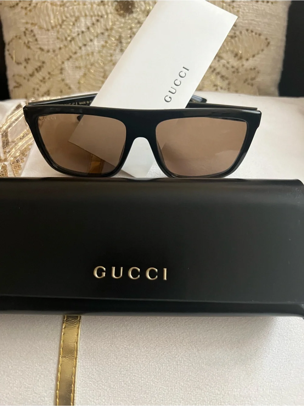 Gucci stylish sunglasses